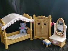 1998 BRIARBERRY Fisher Price Furniture BEDROOM SET LOT Canopy Bed Wardrobe Acces