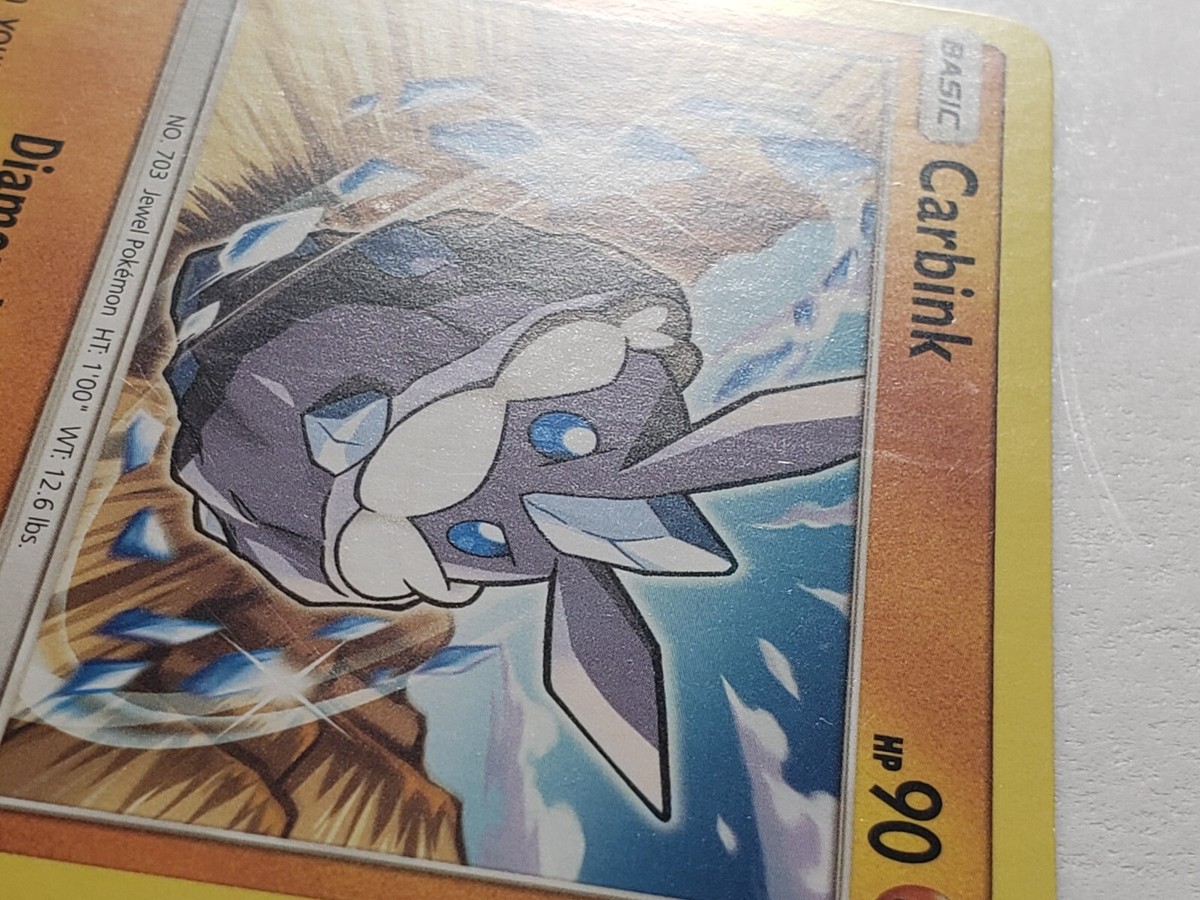 Carbink 117/214 NM - Lost Thunder Pokemon Card - $2 Combined