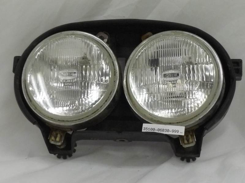 Suzuki Headlamp assy fits GSXR750 1986 35100-06B30-999