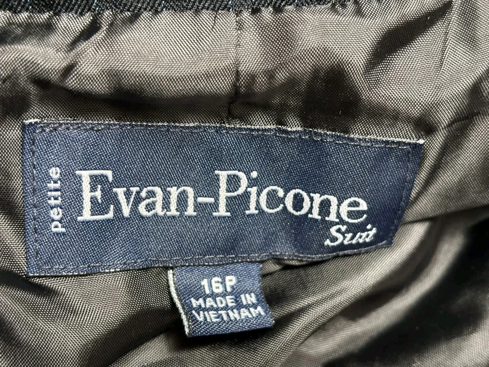 Evan Picone Blazer Jacket Womens Size 16P Gray Pinstripe 2 Buttons Lined Casual - Image 3 of 4