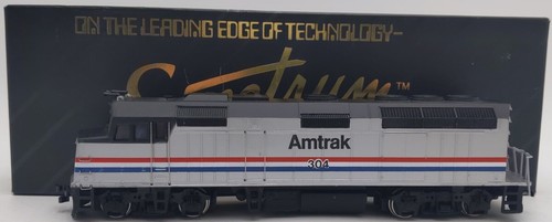 Locomotora diésel Bachmann Spectrum 87003 HO Amtrak fase II F40PH #217 EX/caja | Zustand: Used