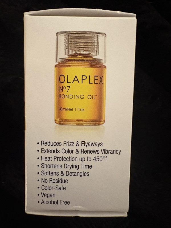 Olaplex No 7 Bonding Oil. Strengthens. Repairs. All Hair Types. NEW