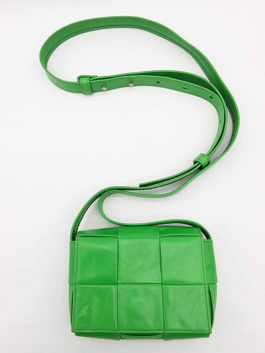 Bottega Veneta Candy Cassette Green Leather Crossbody Bag Bottega Veneta Candy Cassette Green Leather Crossbody Bag