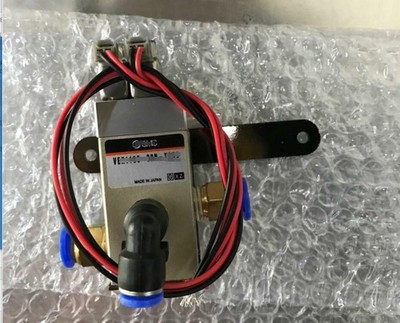 1PC New   Solenoid valve   VEX1133-02N-X242 *le