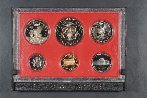 1980 UNopened Original mint shipping box with 5 proof sets / with Susan B Dollar - Picture 7 of 7