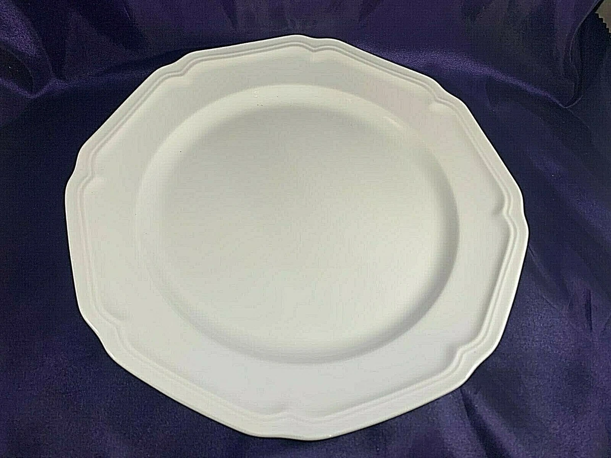 Mikasa ANTIQUE WHITE MIKASA ANTIQUE WHITE HK 400 Chop Plate 12