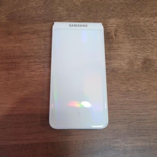 Samsung Galaxy Folder 2 (blanc) SM-G160N débloqué SIM unique d'occasion (LTE) 2019 - Photo 1 sur 2