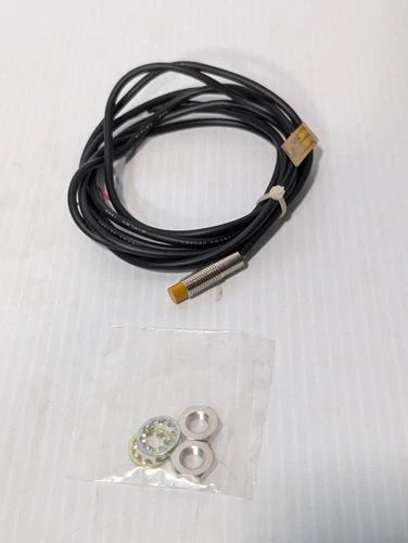 Lot of 2 Omron E2E-X2ME1 Proximity Sensor Switch 2M 3PDT 12-24 Volt DC-Free Ship