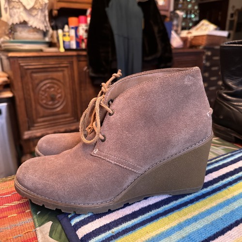 Sperry Women’s Brown Beige Nubuck Leather Wedge Heeled Ankle Boots Shoes Size 9M - Picture 3 of 12
