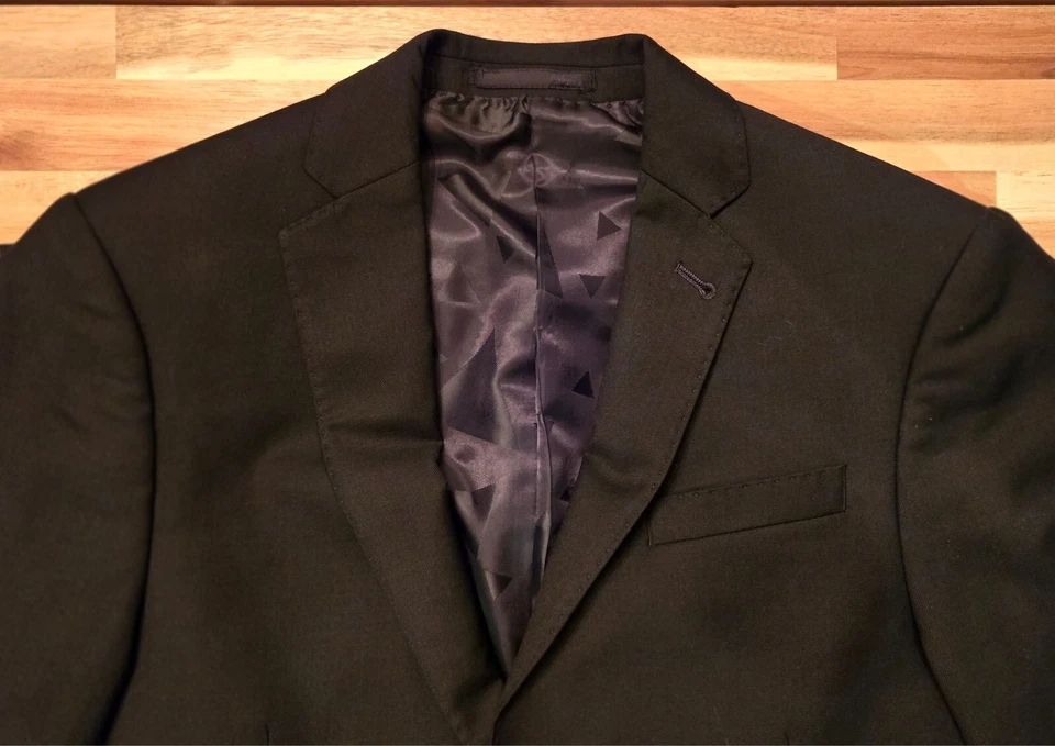 Chaqueta de traje negra de dos botones de ASOS - con cuello, mangas largas, talla 34, nueva Foto 2 de 4