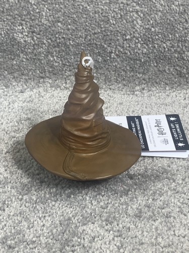 Hallmark Harry Potter Sorting Hat Christmas Ornament with Light Gift New - Picture 6 of 9