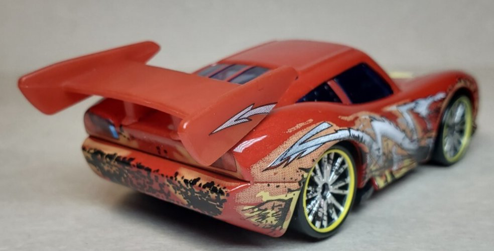 Disney Pixar Cars Toons Tokyo Mater Dragon Lightning McQueen