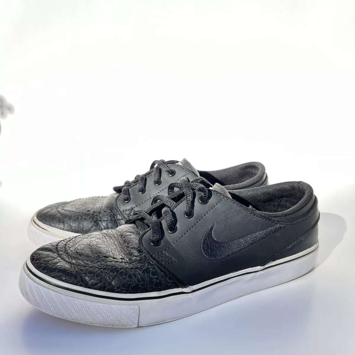 administración paraguas Crítico Nike SB Stefan Janoski Black Low Leather 828394-016 Size 5Y Women Sz 6.5 |  eBay