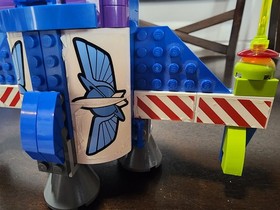 LEGO Disney Pixar Toy Story #7593 Buzz's Star Command Spaceship