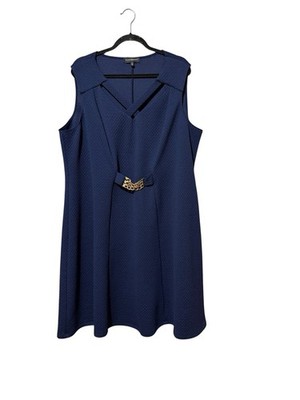Travel Elements Textured Navy Shift Dress Gold Chain Accent Sleeveless 3X
