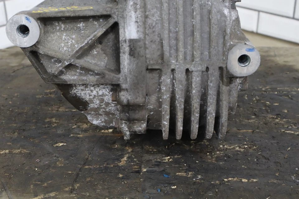 08-09 Dodge Challenger SRT8 6.1L Rear Differential Carrier (3.06 Ratio) Foto 4 de 4