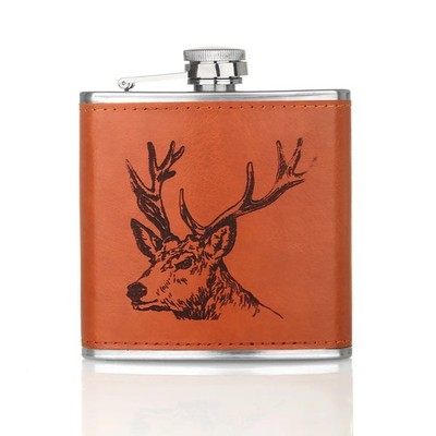 Highland Stag - Schottischer Hirsch Flachmann aus Edelstahl & Leder