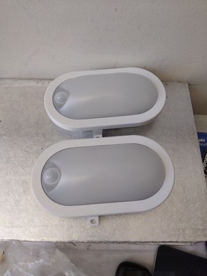 2 18W LED 4000K IP65 Unterputz Wandmontage PIR Sensor Oval Schott Leuchte