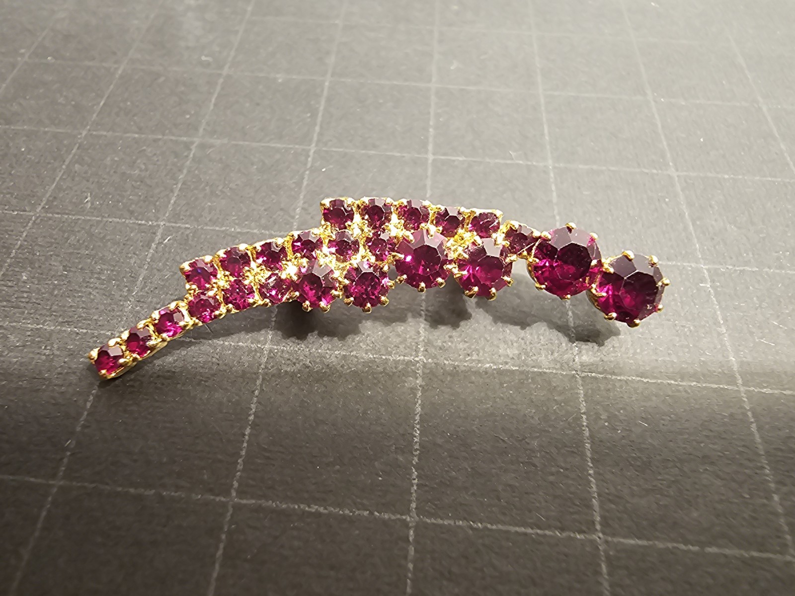 Multiple Stone Red Gemstone Brooch - image 3