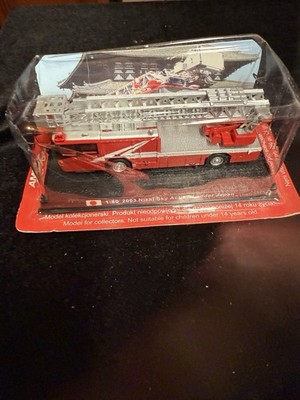 2003 Nikki Sky Action Ladder NEW IN PACKAGE