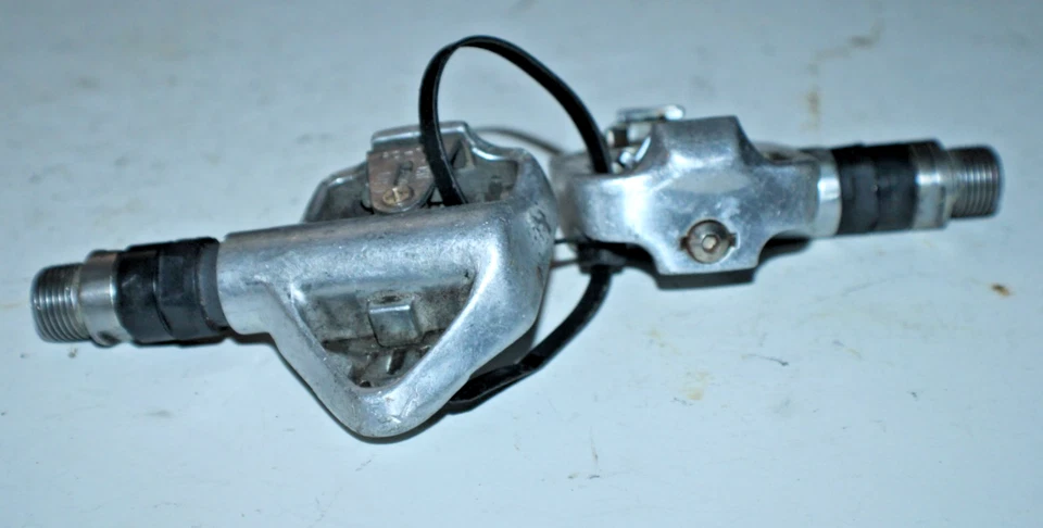 Pedales de bicicleta Wellgo RC-703 SPD sin clip plateados 9/16" Bikepacking café cercanías :) Foto 3 de 4