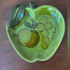 Vintage 1964 Los Angeles Potteries Apple Dish