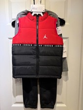 NIKE AIR JORDAN BOYS 3 pc SET GRAY L/S TEE BLACK SWEATS  VEST 6 M  85 NWT