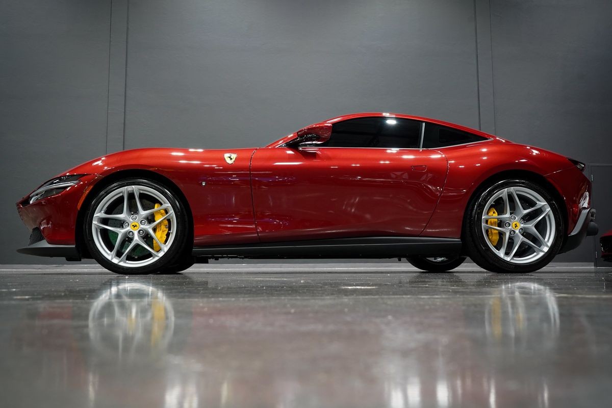 2024 Ferrari Roma FREE NATIONWIDE ENCLOSED DELIVERY!