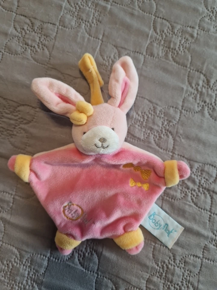 Doudou Babynat Petit Lapin Rose Bonbon Jaune Attache Tétine Plat - Photo 1/1
