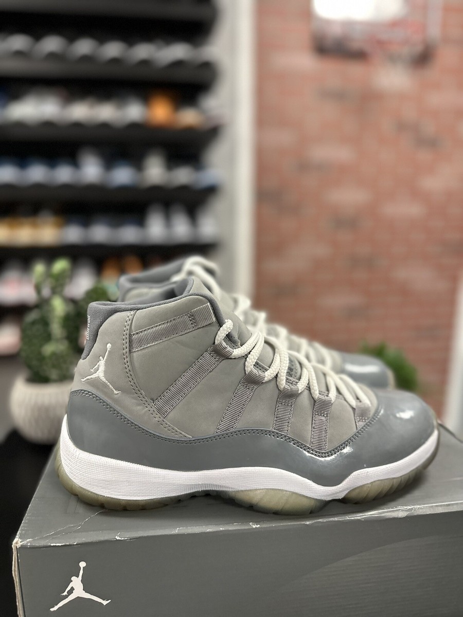 Air Jordan 11 Retro 2010 378037-001 Mens US 13 EU 47.5 - Cool Grey _12.JPG?set_id=880000500F main image 2