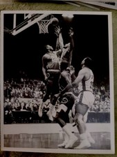 1966-67 WILT CHAMBERLAIN NBA BASKETBALL TYPE 1 MALCOLM EMMONS PHOTO WAYNE EMBRY 