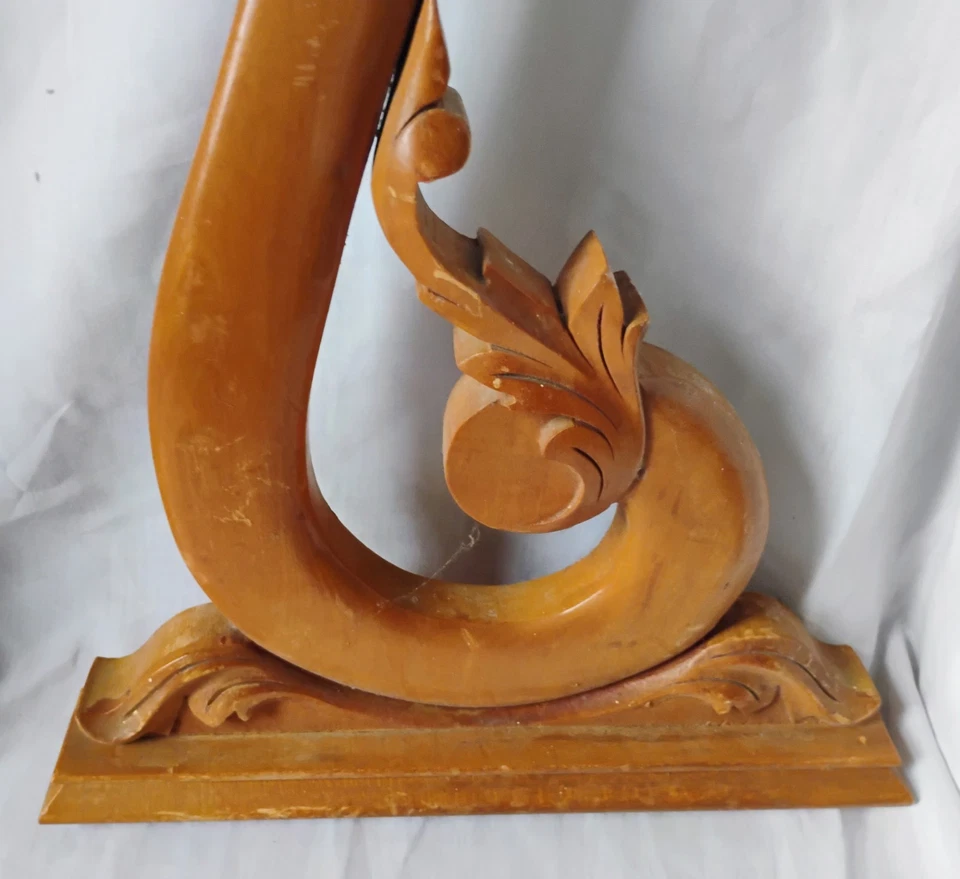 Antiguo par de arpas con marco de espejo de arce macizo y postes como está Foto 4 de 4