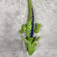 Robo Alive Attacking GREEN T-Rex Battery-Powered Robotic Toy by Zuru