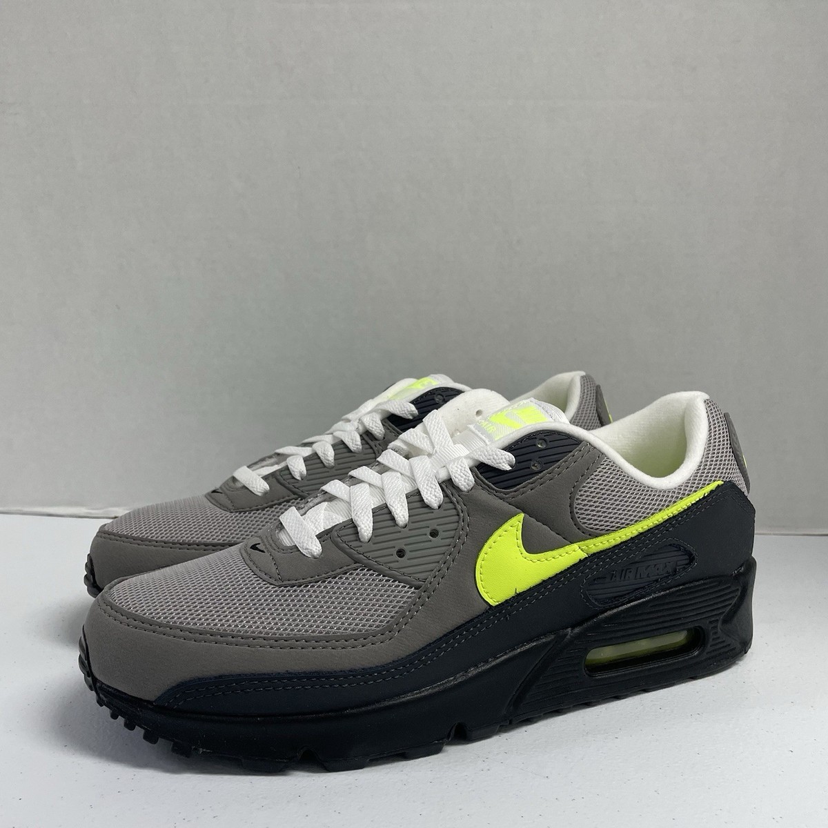 Nike Air Max 90 Neon IQ0289 010 Size 11.5 OG Black Grey Volt Retro