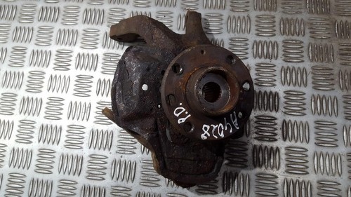 Opel Corsa 1997 Steering knuckle - front right side used, Genuine #470483-83