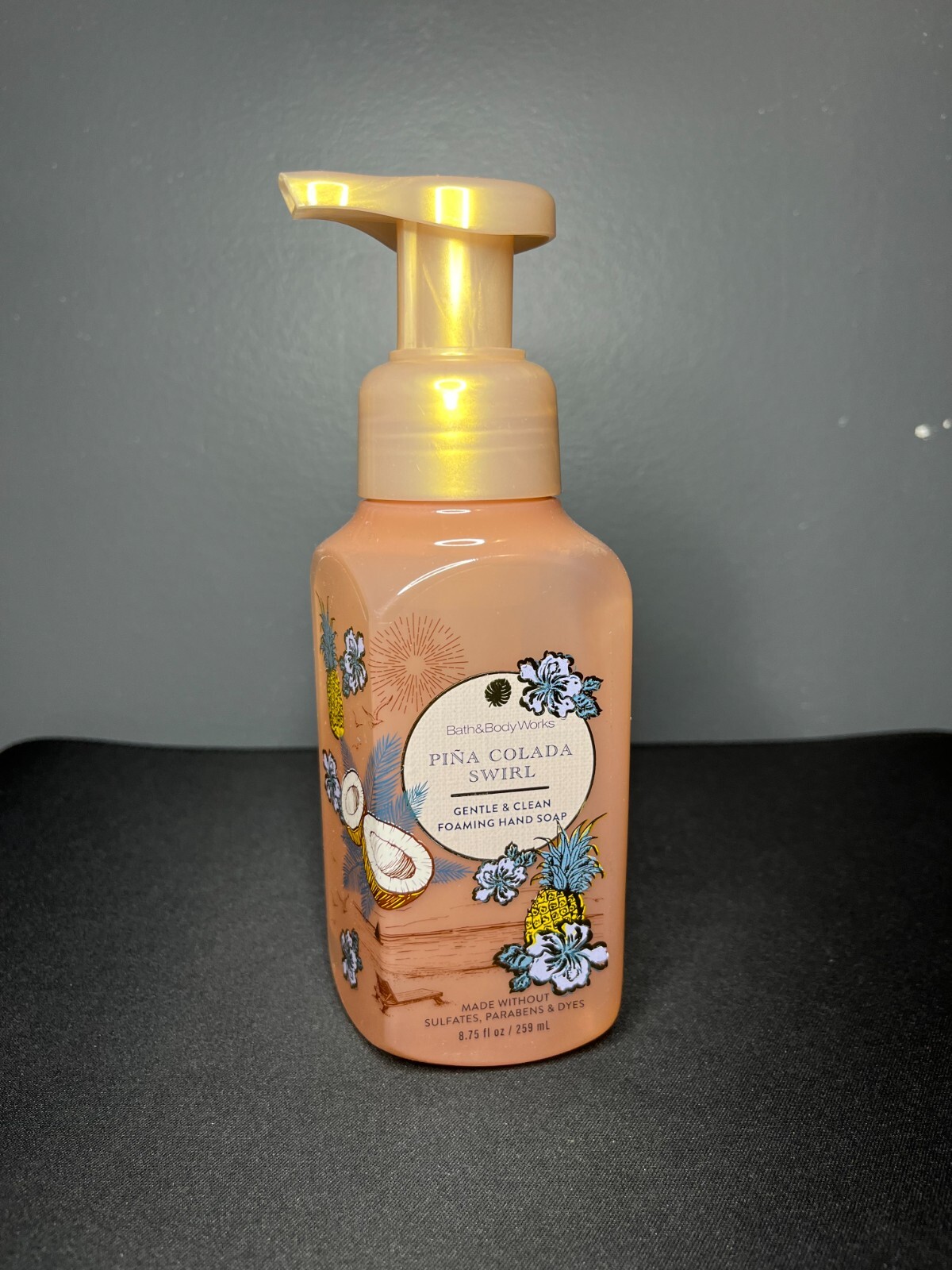 BATH AND BODY Foaming Hand Soap & Gel Hand Soap FULL SIZE ~ COMBINE SHIPPING