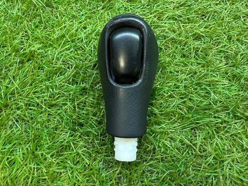 2014-2017 INFINITI Q50 TRANSMISSION FLOOR GEAR SHIFT SHIFTER KNOB BOOT PANEL OEM - Picture 5 of 11