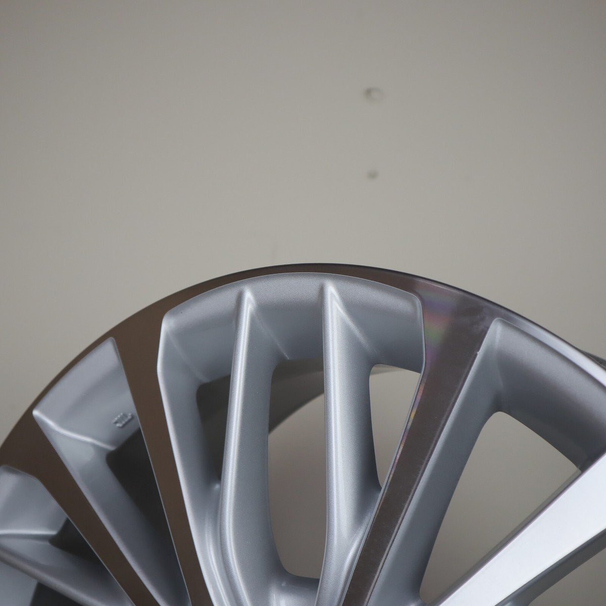 TOYOTA CAMRY 18X8.0 WHEEL RIM 75221A 4261106F80 18 INCH 2018