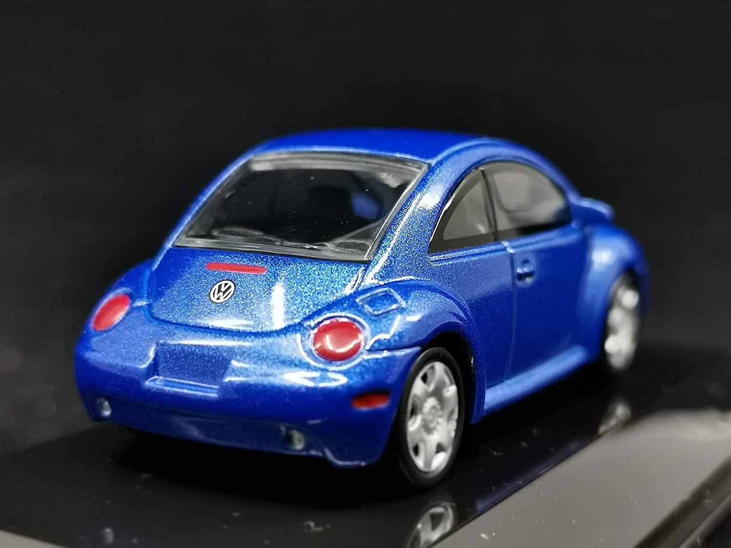 Picture 3 of 9