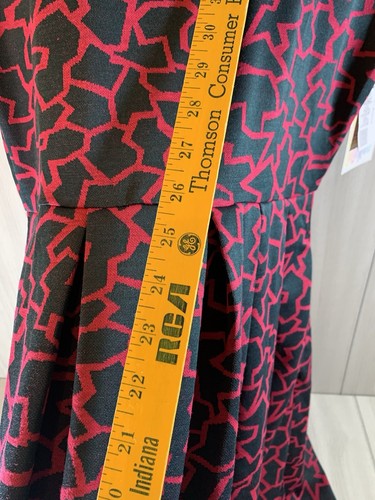 Abito Lula Roe Grande Amelia Astratto Geometrico Rosso Nero Tasche Cerniera - Foto 5 di 7