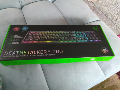 Razer DeathStalker V2 Pro Kabellosе Gaming-Tastatur - Deutsch red switch