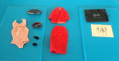 VINTAGE BARBIE #981 BUSY GAL CLOTHES!*****