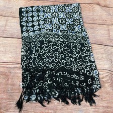 Vintage Bohemian Patterned Scarf with Fringe