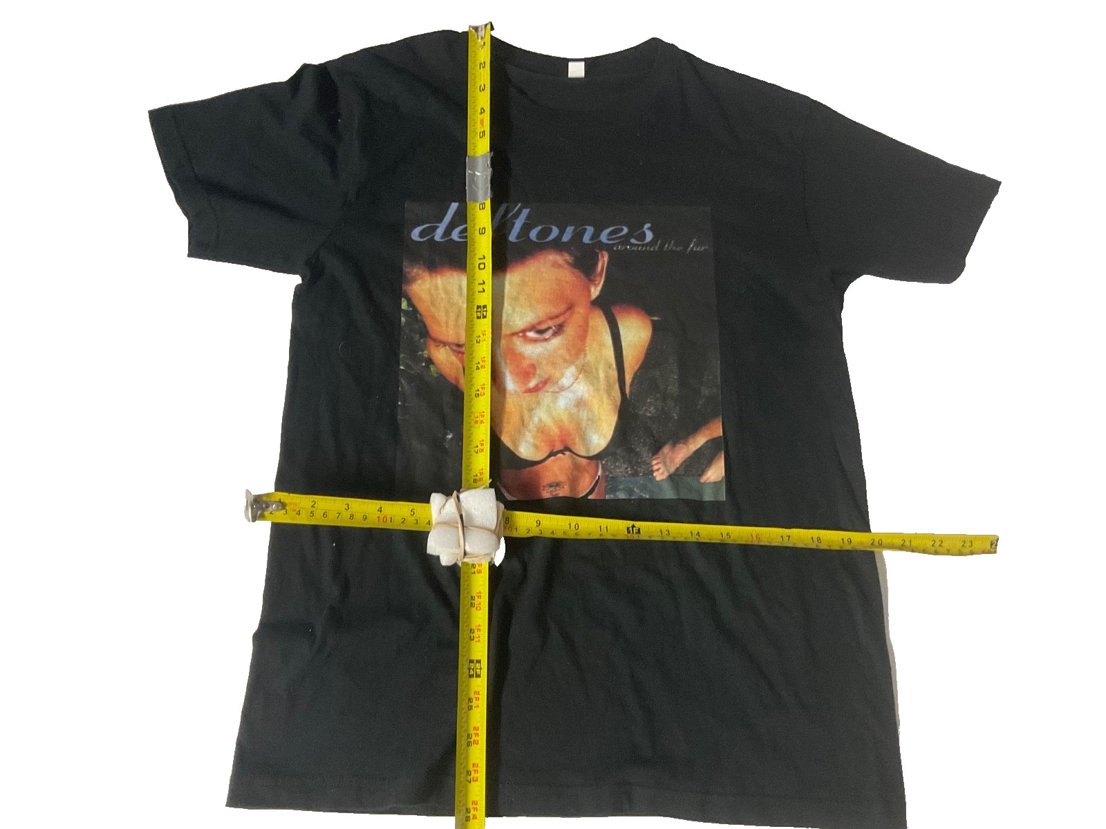Men's size Large DEFTONES Around the Fur T-SHIRT tour lp music