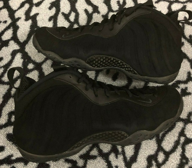 nike foamposite size 12