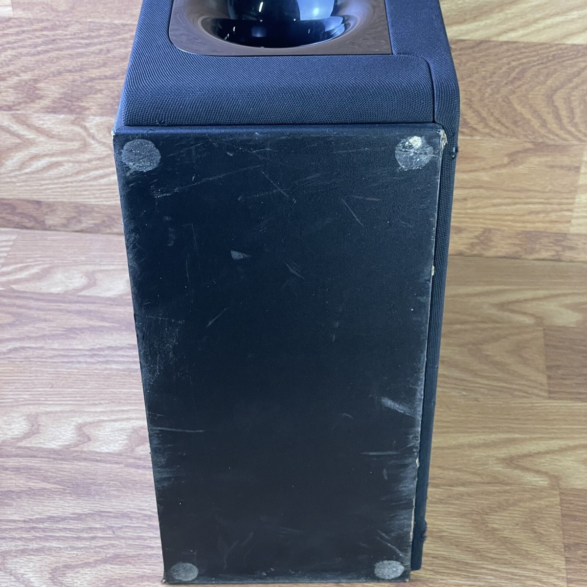 YAMAHA Wireless SUBWOOFER Speaker w/ Cord Black Model NS-WSW44