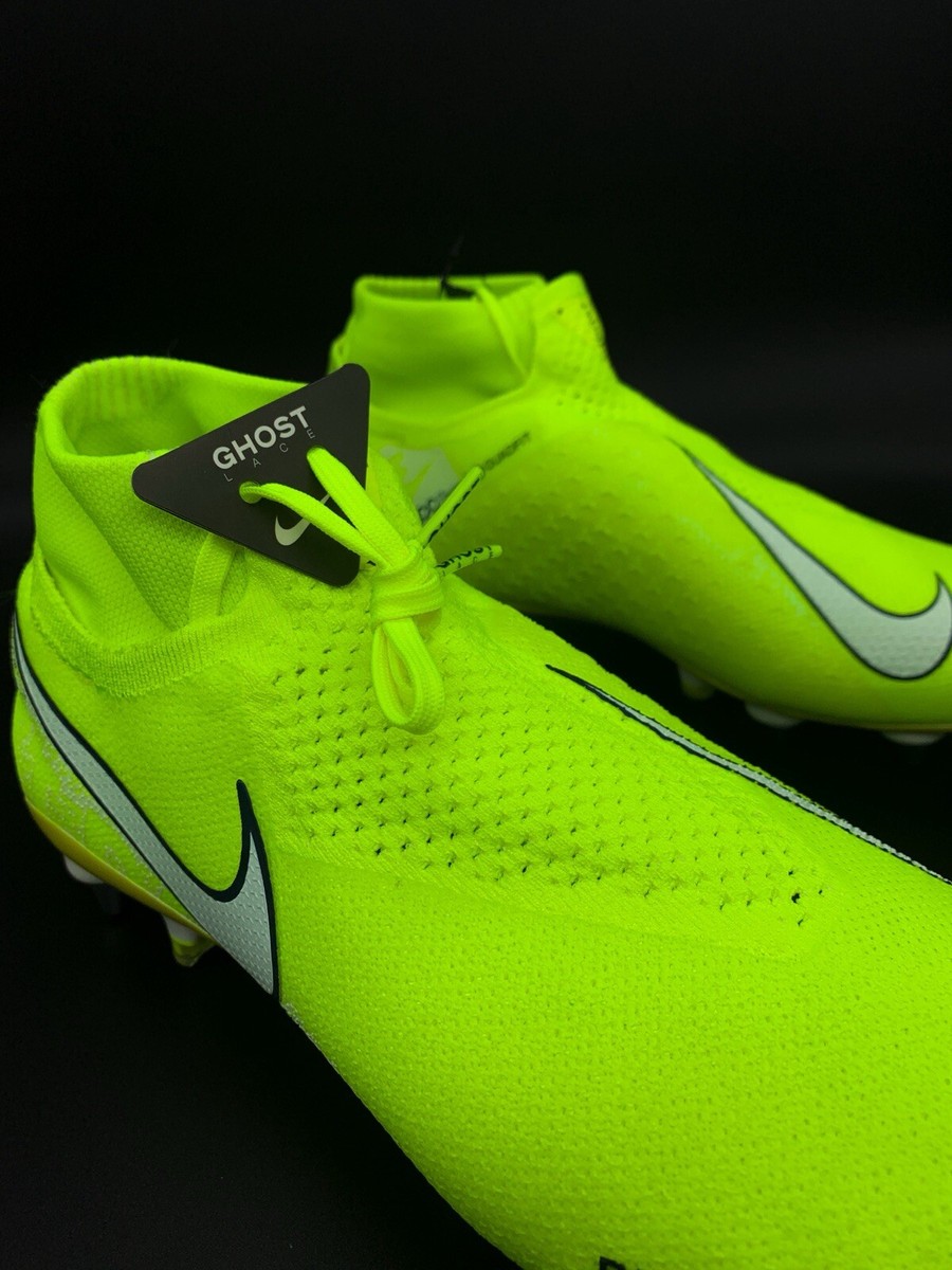Nike Phantom Vision SGサッカーシューズ イエロー Nike Phantom Vision Elite DF SG-PRO Anti-Clog New Lights