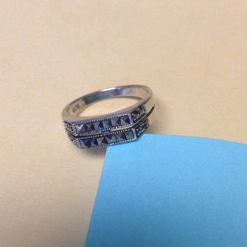 Anillo de plata de ley 925 y marcasita talla 8, aprox. 2,90 gramos Foto 3 de 4