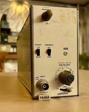 Tektronix 7A16A Single Trace Amplifier Plug-In, Power On Working