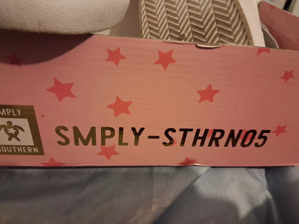 Simply Southern 女式-白色、白色、金色闪光休闲网球鞋 S 10。 — 第 2/4 张图片